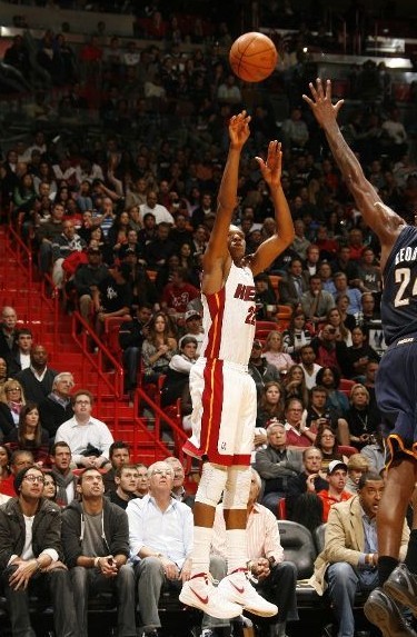 辽宁大战青 辽宁大战青