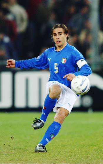 使皮球在门 使皮球在门